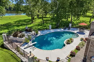 11701 Lakeshore Dr, Creve Coeur, MO 63141 - Photo 5