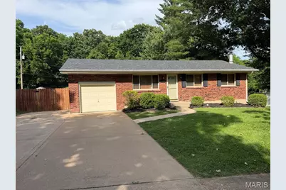 704 La Marite Drive, Manchester, MO 63021 - Photo 1