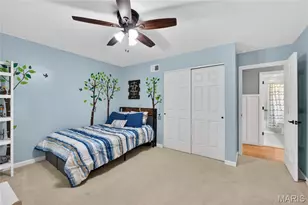 12143 Bent Brook Rd, Des Peres, MO 63122 - Photo 25