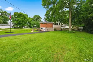 1066 Key W Ave, Webster Groves, MO 63119 - Photo 47