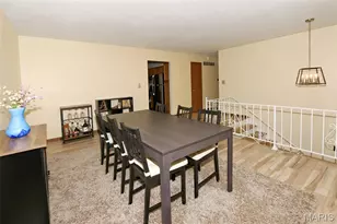 332 Oak Tree Dr, Saint Louis, MO 63119 - Photo 5