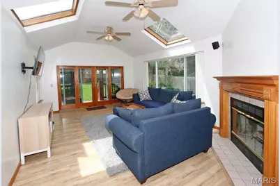 332 Oak Tree Drive, Saint Louis, MO 63119 - Photo 11