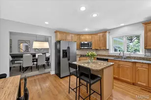 8 Covington Ln, Saint Louis, MO 63132 - Photo 11