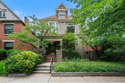3655 Hartford Street, Saint Louis, MO 63116 - Photo 1