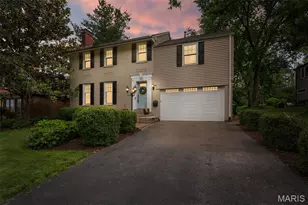 740 Fieldston Terrace, Saint Louis, MO 63119 - Photo 1