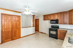 4802 Laketon Ct, Saint Louis, MO 63128 - Photo 13