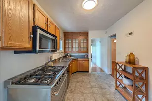 4043 McDonald Ave, Saint Louis, MO 63116 - Photo 7