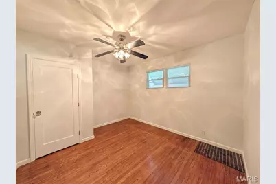 4043 McDonald Avenue, Saint Louis, MO 63116 - Photo 13