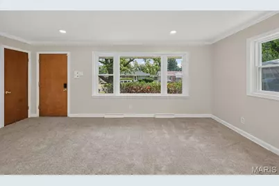 305 Ward Drive, Ferguson, MO 63135 - Photo 3