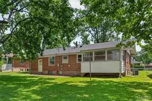 305 Ward Dr, Ferguson, MO 63135 - Photo 27