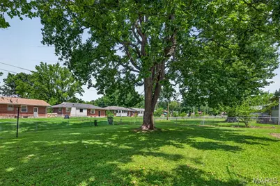 305 Ward Drive, Ferguson, MO 63135 - Photo 25