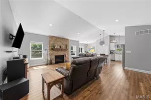 648 Wyndview Dr, O'Fallon, MO 63367 - Photo 5