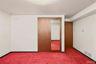 8970 S Laclede Station Rd, Saint Louis, MO 63123 - Photo 33