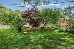 8970 S Laclede Station Rd, Saint Louis, MO 63123 - Photo 37
