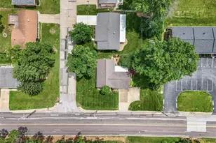 8970 S Laclede Station Rd, Saint Louis, MO 63123 - Photo 39
