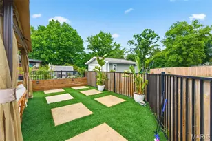 639 Newport Ave, Webster Groves, MO 63119 - Photo 47