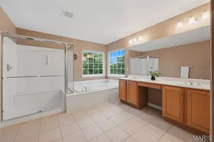 308 Remington Way Dr, Ballwin, MO 63021 - Photo 35