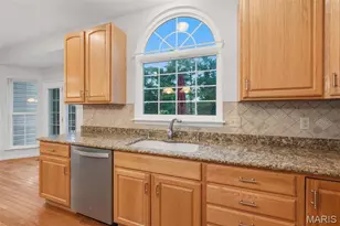 308 Remington Way Dr, Ballwin, MO 63021 - Photo 25