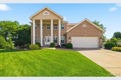 77 Lanchester Court, Saint Peters, MO 63376 - Photo 1