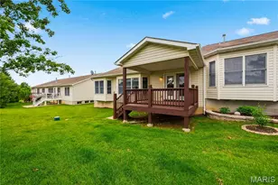 2114 Farnsworth Dr, O'Fallon, MO 63368 - Photo 17