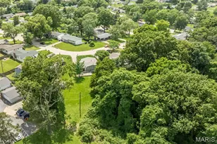 351 Amend Dr, Saint Louis, MO 63129 - Photo 49