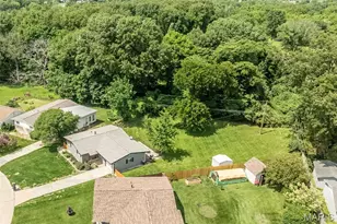 351 Amend Dr, Saint Louis, MO 63129 - Photo 45