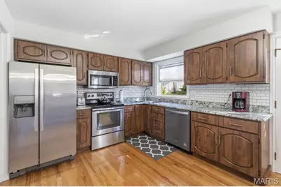 4113 Sunrise Way Drive, Saint Louis, MO 63125 - Photo 15