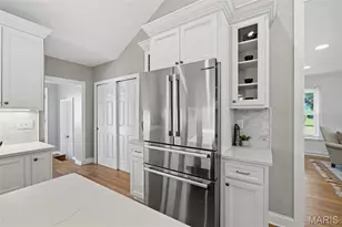 895 Brookside Dr, Saint Louis, MO 63122 - Photo 13