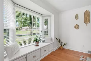 895 Brookside Dr, Saint Louis, MO 63122 - Photo 19