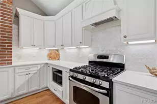 895 Brookside Dr, Saint Louis, MO 63122 - Photo 15