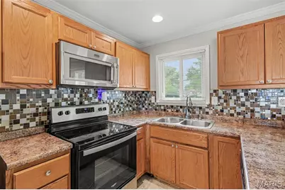 1150 Kostka Lane, Florissant, MO 63031 - Photo 3