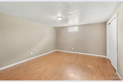 1150 Kostka Lane, Florissant, MO 63031 - Photo 9