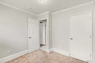 1150 Kostka Ln, Florissant, MO 63031 - Photo 11