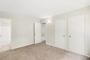 985 Belmont Terrace, Florissant, MO 63033 - Photo 7