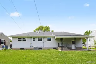 245 Jeanette Dr, Florissant, MO 63031 - Photo 15