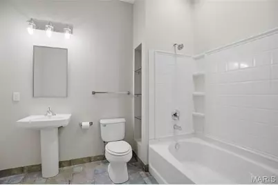 2020 Washington Avenue #207, Saint Louis, MO 63103 - Photo 17
