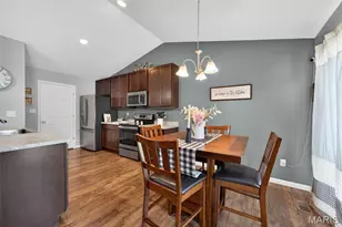509 Gaslite Dr, O'Fallon, MO 63366 - Photo 9