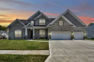 1016 Bellevaux Pl, Saint Charles, MO 63301 - Photo 1
