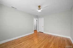 7542 York Dr, Saint Louis, MO 63105 - Photo 27