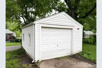 8234 Airport Road, Saint Louis, MO 63134 - Photo 5