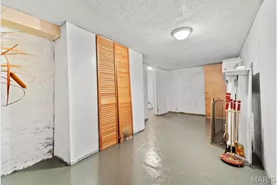 3738 Lawler Drive, Saint Louis, MO 63121 - Photo 23