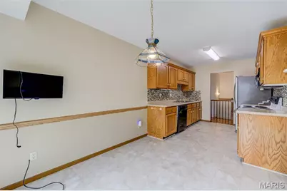 2942 Sylvan Lane, Saint Charles, MO 63301 - Photo 17