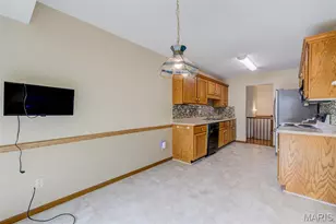 2942 Sylvan Ln, Saint Charles, MO 63301 - Photo 17