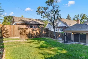 7458 Gannon Ave, University City, MO 63130 - Photo 47