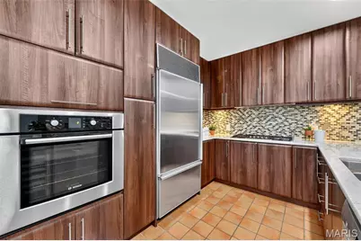7458 Gannon Avenue, University City, MO 63130 - Photo 23