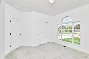 10 Canyon Creek Ct, Moscow Mills, MO 63362 - Photo 5