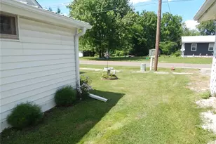 1620 W Centennial, Bowling Green, MO 63334 - Photo 9