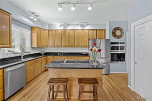 2320 Wellington Estates Dr, Chesterfield, MO 63017 - Photo 13