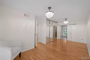 13556 Coliseum Dr, Chesterfield, MO 63017 - Photo 31