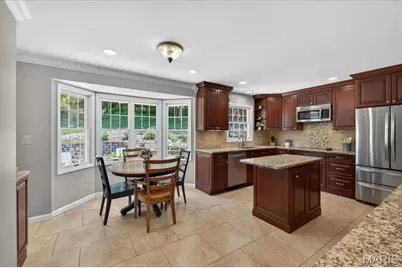 14852 Greenleaf Valley Drive, Chesterfield, MO 63017 - Photo 19